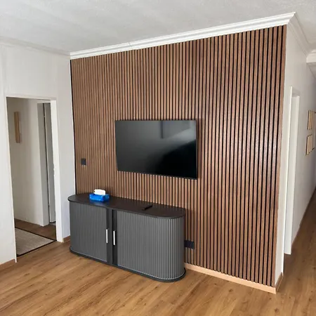Apartment Bergtraum Schwimmbad, Sauna, Familienbett, Kinderbett, 2 Bäder