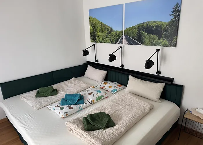 Bergtraum Schwimmbad, Sauna, Familienbett, Kinderbett, 2 Baeder Appartement