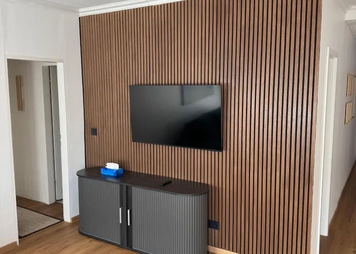 Appartement Bergtraum Schwimmbad, Sauna, Familienbett, Kinderbett, 2 Baeder